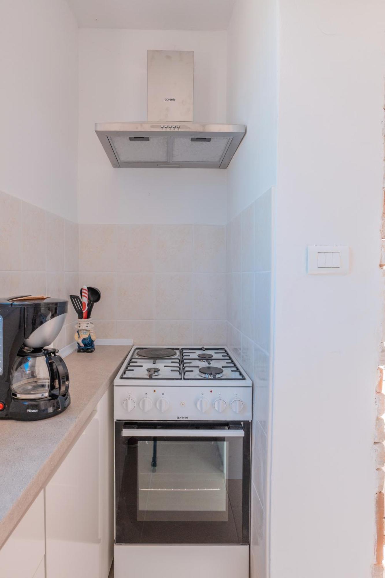 Apartments Ema シベニク エクステリア 写真