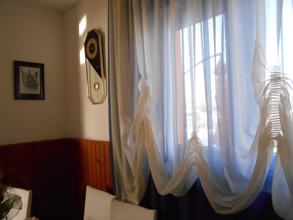 Apartments Ema シベニク エクステリア 写真